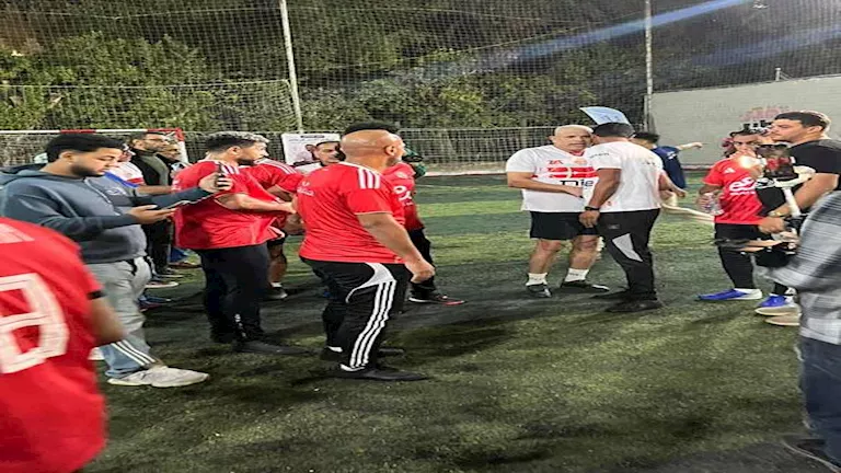 9 صور لنجوم الأهلي والزمالك القدامى في مباراة ودية