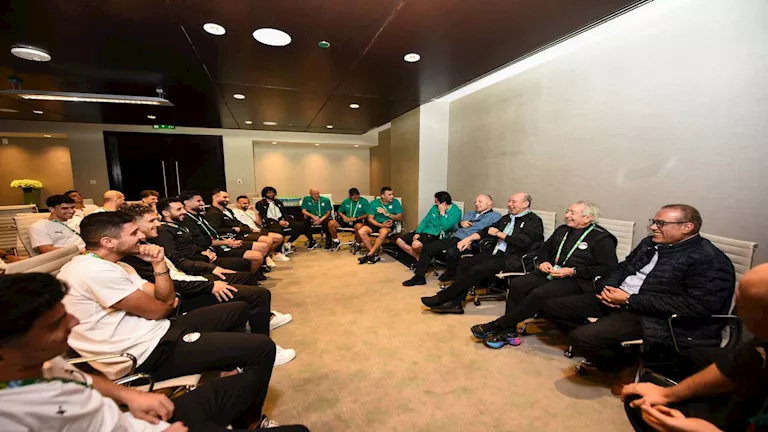 أبوريدة يحفز لاعبي منتخب مصر قبل انطلاق كأس العرب (صور)