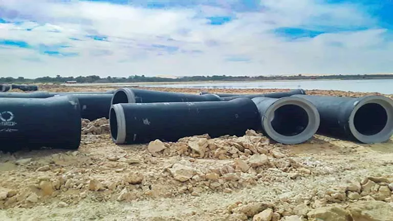 الري: الانتهاء من إنشاء 10 شبكات توزيع مياه جديدة لخدمة المزارعين في واحة سيوة