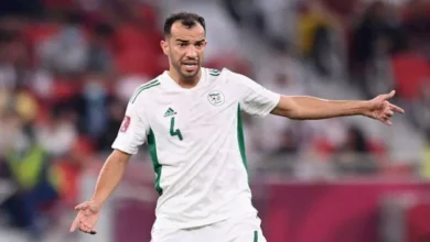 بعد ارتباط اسمه بالأهلي.. "بلعمري" يصدم الرجاء المغربي بهذا القرار