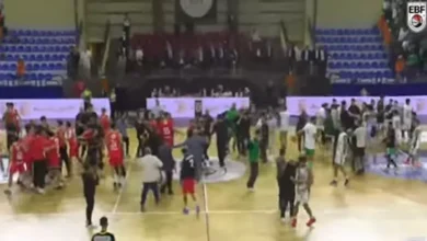 بعد الأهلي والاتحاد.. 15 صورة ترصد أبرز أزمات مباريات دوري السلة