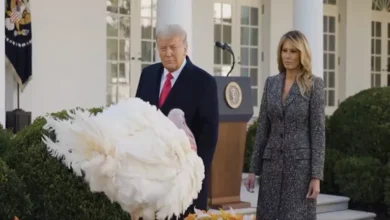 ترامب يعفو عن ديك رومي والبيت الأبيض ينشر الفيديو.. ما القصة؟