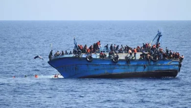 خفر السواحل الموريتاني ينقذ زورقًا على متنه 101 مهاجر أفريقي