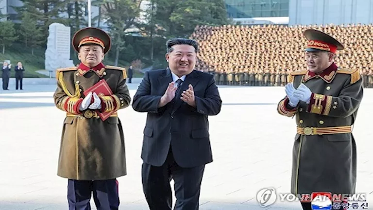 زعيم كوريا الشمالية يٌجري زيارات لوزارات الأمن العام وأمن الدولة والهيئات القضائية- صور