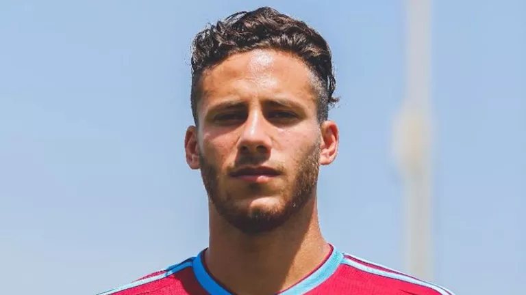 طعن وفسخ تعاقد.. أحدث تطورات أزمة رمضان صبحي