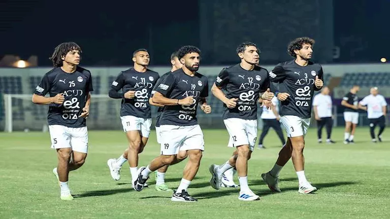 "غياب زيزو وإراحة صلاح".. 10 صور ترصد مران المنتخب استعدادا لمواجهة كاب فيردي