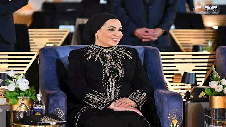 فخورة بأبناء مصر.. السيدة انتصار السيسي: أتابع دولة التلاوة بكل سعادة وشغف