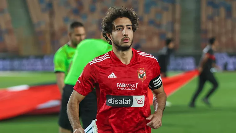 قرابة مع غالي ووالده عمل بالأهلي.. 15 صورة وأبرز المعلومات عن عائلة محمد هاني