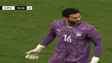 "لا يليق بكابتن الأهلي".. نجم الزمالك السابق يهاجم محمد الشناوي