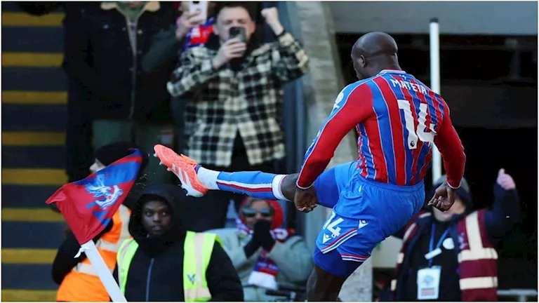 لحظة بلحظة.. كريستال بالاس 1 - 0 مانشستر يونايتد