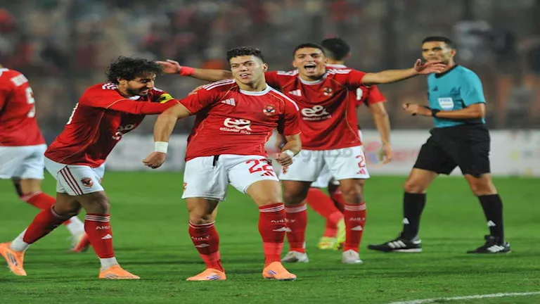 "مختلف".. خالد الغندور يعلق على عودة إمام عاشور للمشاركة مع الأهلي