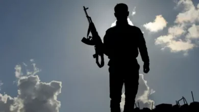 مسلحون يقتلون نائب مدير مدرسة ويختطفون طالبات بهجوم في نيجيريا