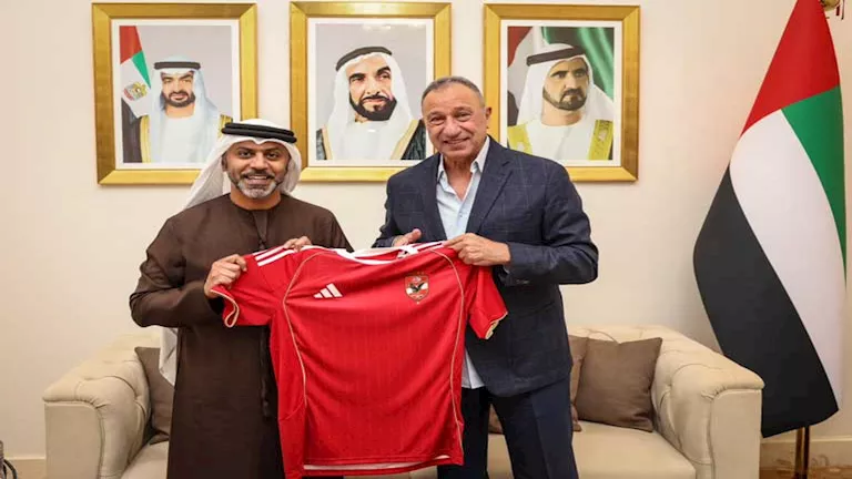 "مصدر إلهام وقصة نجاح".. السفير الإماراتي يكشف تفاصيل لقائه بالخطيب