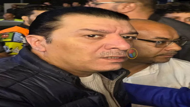 مصطفى كامل نقيب المهن الموسيقية يقدم واجب العزاء في محمد صبري (صور)