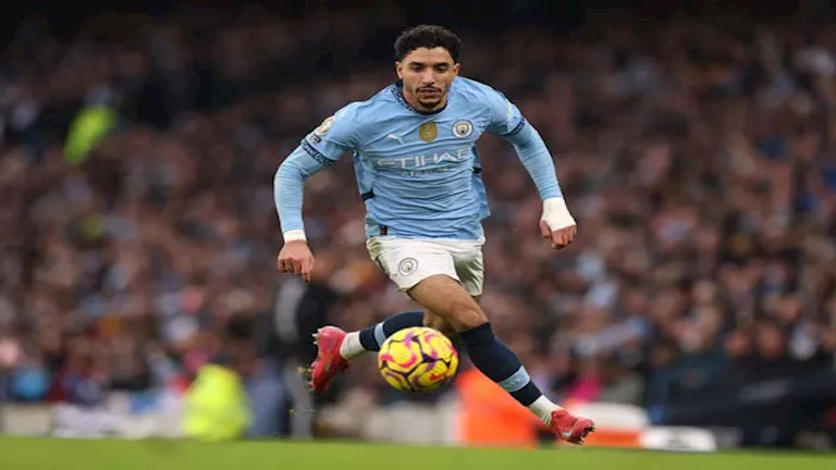 "موقف عمر مرموش".. جوارديولا يعلن تشكيل مانشستر سيتي أمام ليدز