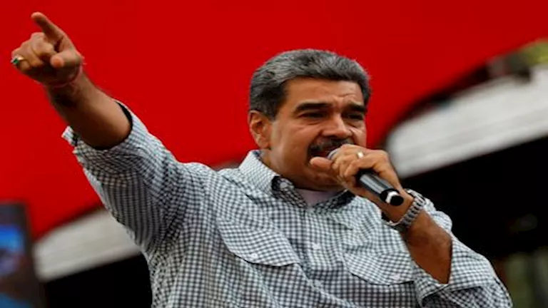 هل تنازل نيكولاس مادورو عن موارد فنزويلا لـ أمريكا لإبعاد شبح الحرب؟