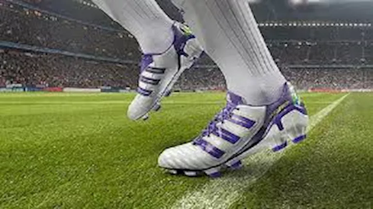 هل لاختيار أحذية لاعبي كرة القدم معايير خاصة؟