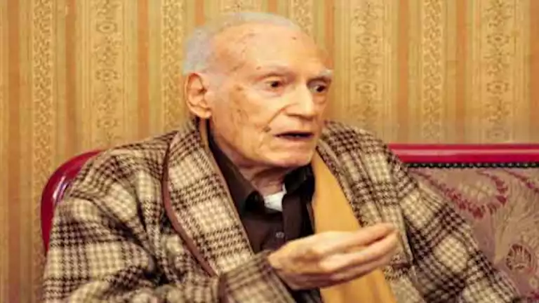 وفاة الناقد الأدبي الكبير محمد عبدالمطلب