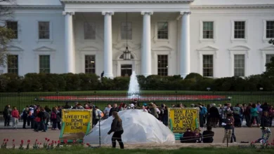 وكالة الهجرة الأمريكية تعتقل قريبة المتحدثة باسم البيت الأبيض.. ما القصة؟