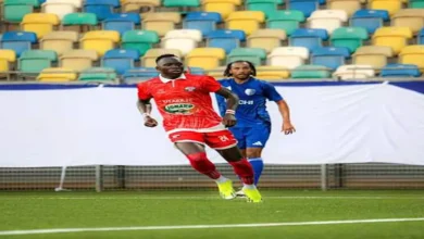 10 صورة ترصد قصة نجم منتخب أوغندا من حارس أمن للمنافسة على جائزة عالمية