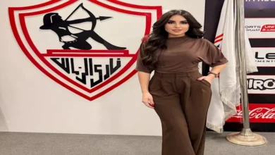 11 صورة لزوجة محمد عواد من داخل راديو الزمالك والجمهور يعلق