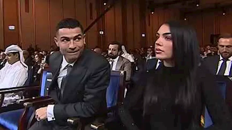 20 صورة لكريستيانو رونالدو وجورجينا من حفل جوائز جلوب سوكر 2025