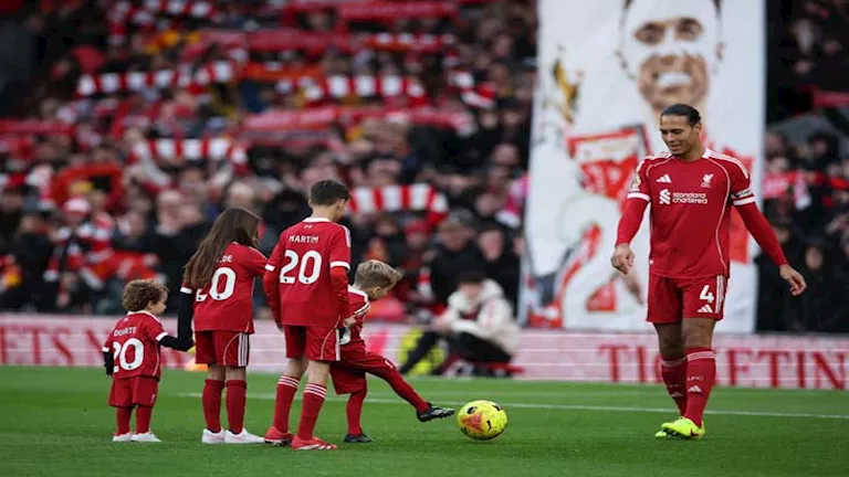 7 صور لتكريم أسرة الراحل ديوجو جوتا في مباراة ليفربول وولفرهامبتون