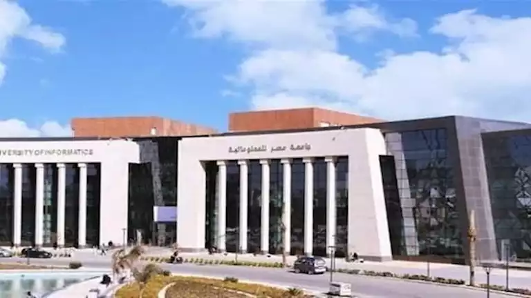 أستاذة جامعية: 40% من العاملين بسوق العمل يحتاجون إلى مهارات جديدة