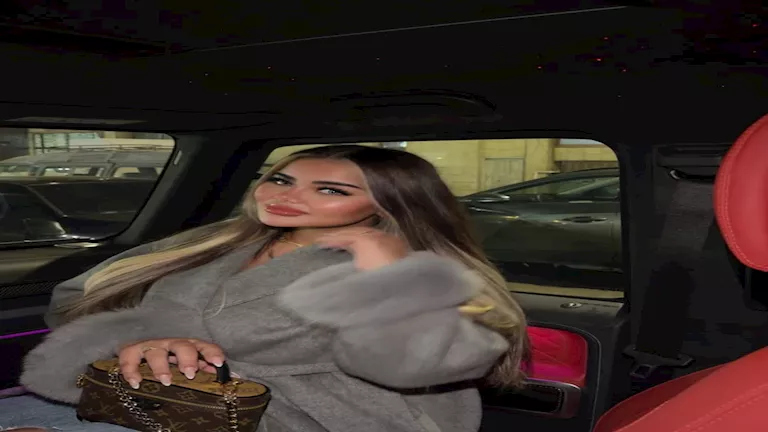 "أنا الياسمين".. زوجة إمام عاشور تنشر صورا جديدة ويوجه لها رسالة رومانسية