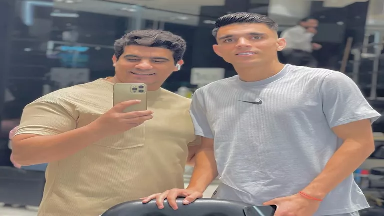 إبراهيم الصغير يكشف علاقته بلاعبي القطبين: بن شرقي كان كل يوم عندي.. ولما راح الأهلي بعد عنى