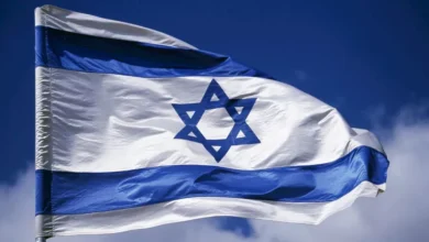 إسرائيليون يغلقون طريقًا قرب كريات شمونة.. واعتقالات أمام مكتب نتنياهو