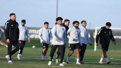 "اجتماع توروب وفقرات بدنية".. 15 صورة لمران الأهلي استعدادا لمواجهة سيراميكا كليوباترا