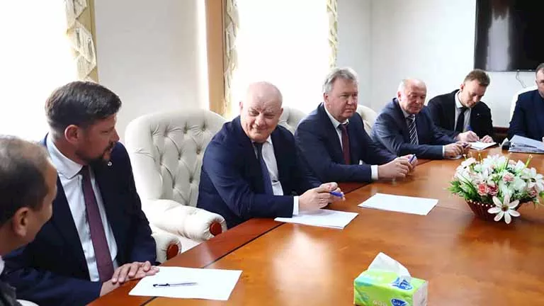 اجتماع لمتابعة الأعمال وتعزيز معدلات تنفيذ "محطة الضبعة" النووية