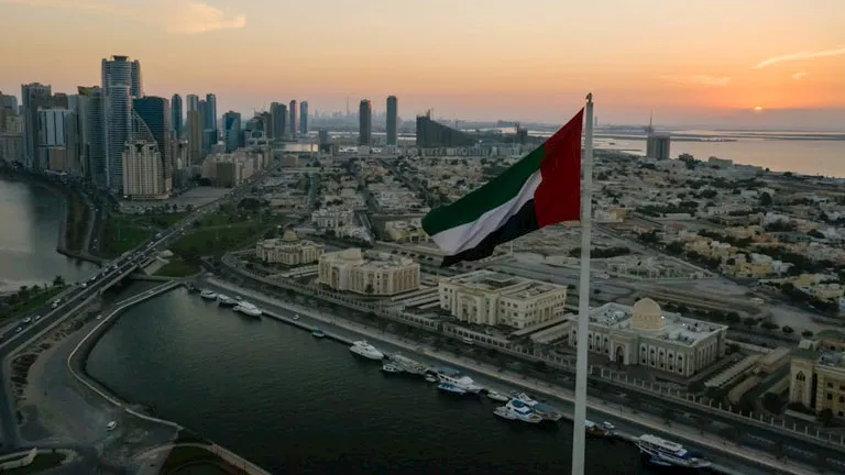 الإمارات تعدل قانونا بشأن الأطفال مجهولي النسب