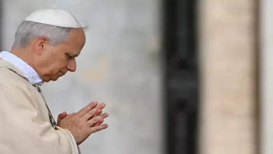 البابا ليو يدعو لإنهاء الحرب الروسية الأوكرانية