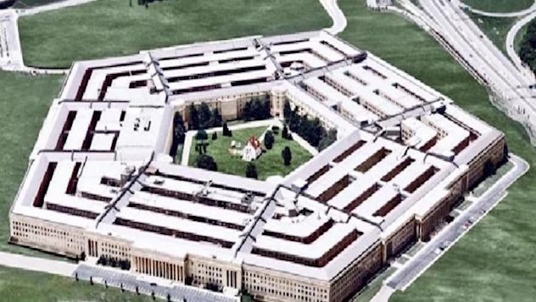 البنتاجون: أي عمليات في نصف الكرة الجنوبي من اختصاص ترامب وحده