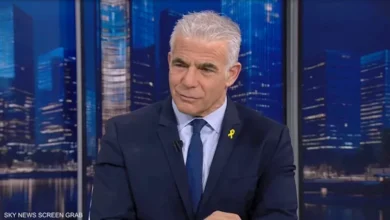 المعارضة الإسرائيلية تحتج على إغلاق محطة إذاعية للجيش