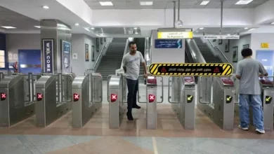 النقل تحذر الركاب من المخاطر الناتجة عن التصرفات الخاطئة بالمترو و LRT