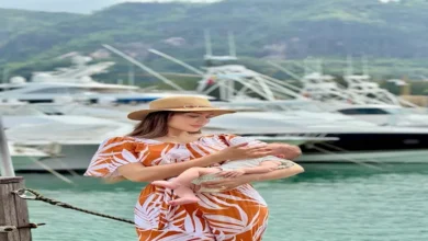 بالمايوه الشرعي.. 11 صورة لزوجة النني الثانية من رحلتها في جزيرة سيشل