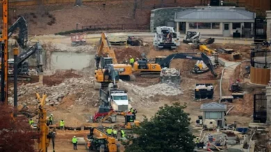 بتكلفة 300 مليون دولار.. 5 صور ترصد أعمال البناء في قاعة الرقص بالبيت الأبيض