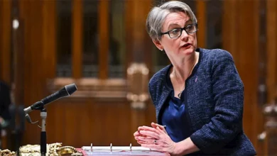 بريطانيا تفرض عقوبات على مؤسسات روسية وصينية لتورطها في "حرب معلوماتية"