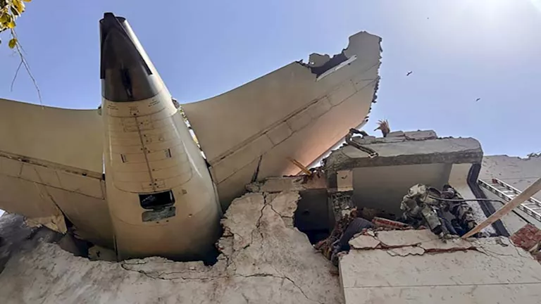 بسبب خلل فني.. تحطم طائرة شحن في السودان ومصرع طاقمها