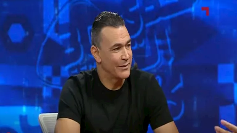 "بعد الخروج من كأس العرب".. تصرف مثير للجدل من عصام الحضري مدرب حراس المنتخب