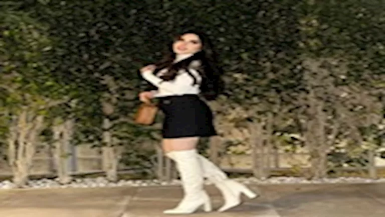 بـ 15 فستان مختلف..  22 صورة لأحدث ظهور لزوجة محمد عواد