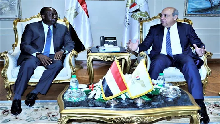 بيان مهم من وزارة الإنتاج الحربي بشان تطبيق تجربة السيارة كيوت بديل التوك توك