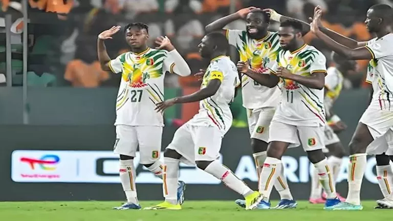 تحكيم مصري في مباراة مالي وجزر القمر بكأس الأمم الأفريقية