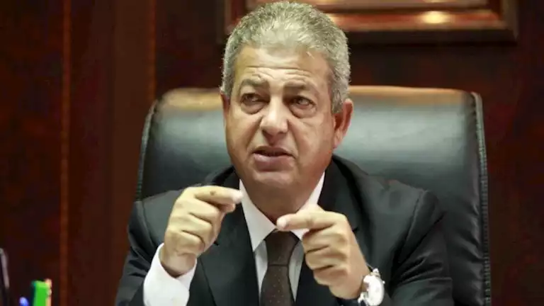 "تنافس الدوري الإنجليزي".. وزير الرياضة الأسبق يعلق على بطولة كأس العرب 2025