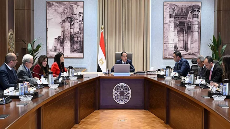 رئيس الوزراء يستعرض آليات تعظيم موارد هيئة المجتمعات العمرانية الجديدة