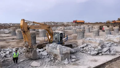 رئيس قطاع النقل البحري يتفقد مشروعات تطوير ميناء دمياط