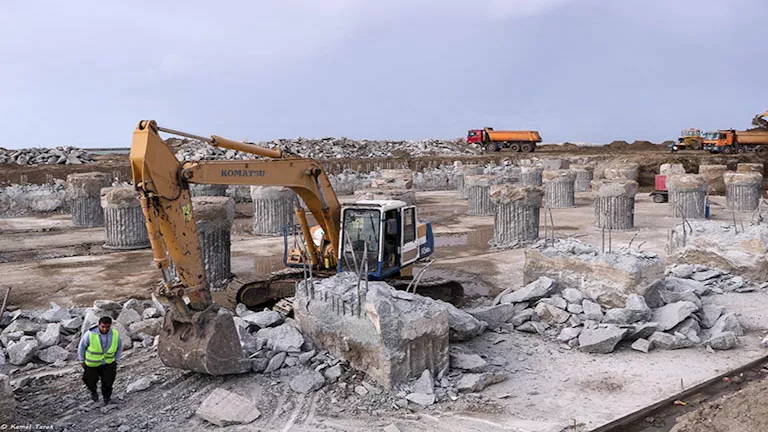 رئيس قطاع النقل البحري يتفقد مشروعات تطوير ميناء دمياط